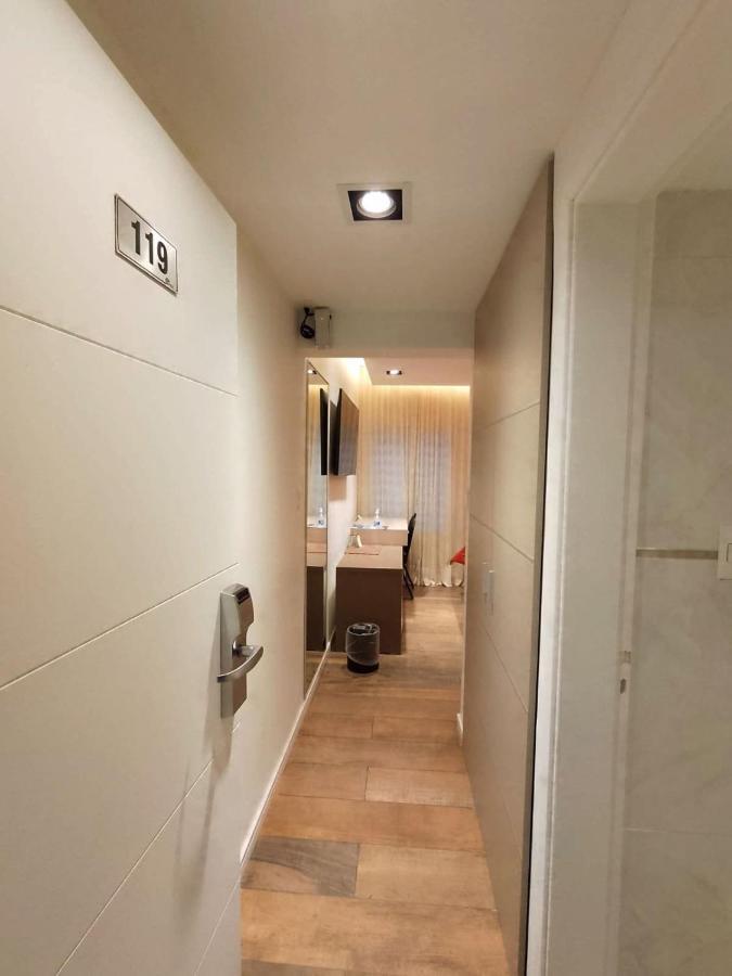 Global Hotel Centenario Bagian luar foto