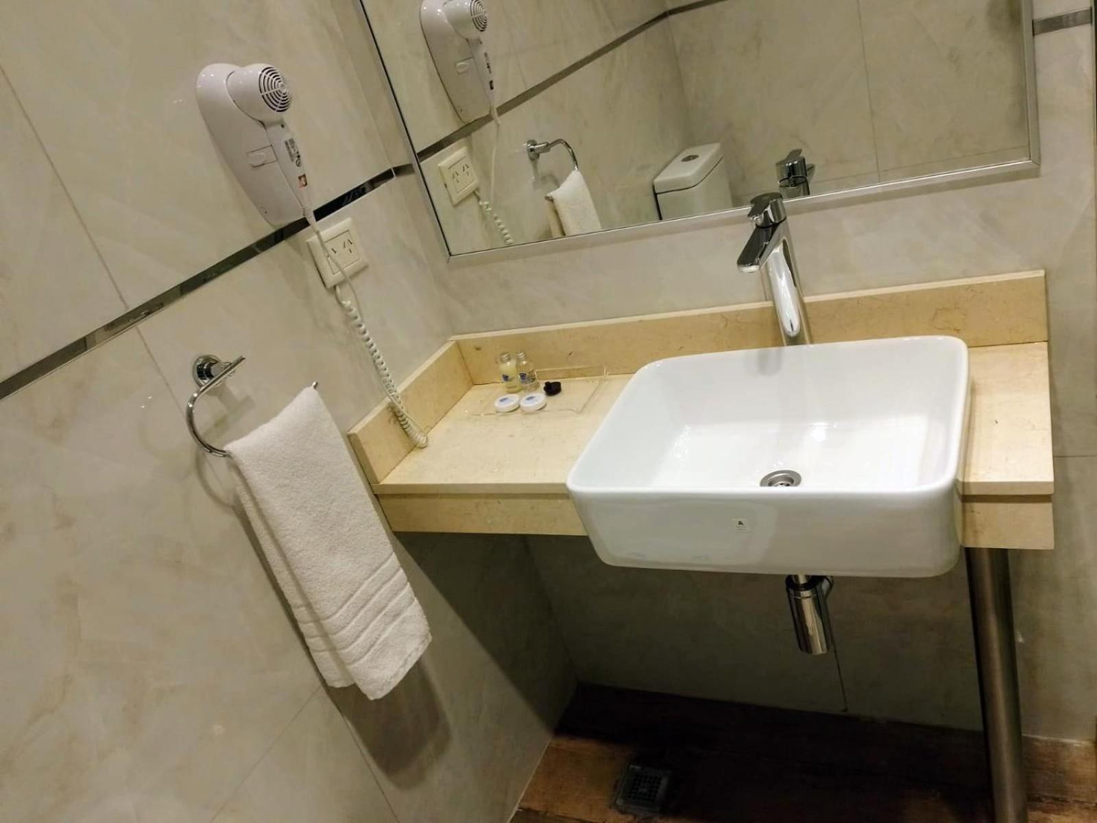 Global Hotel Centenario Bagian luar foto