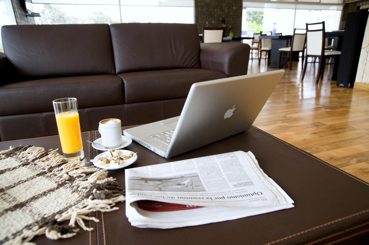 Global Hotel Centenario Bagian luar foto